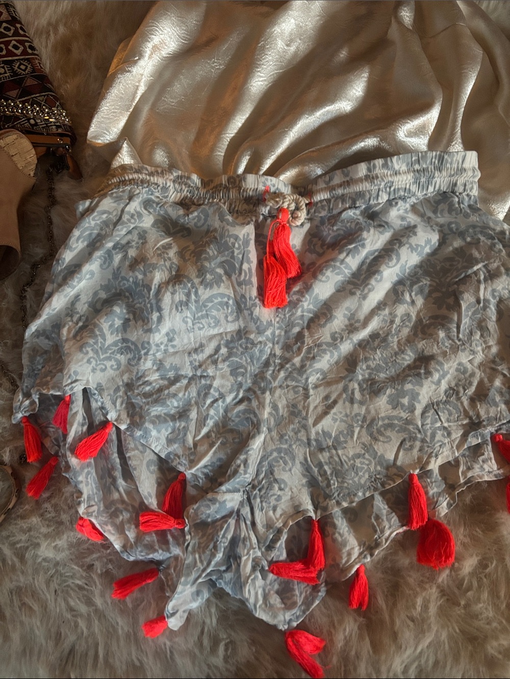 Women’s Light Gray Patterned Shorts with Red Tassels